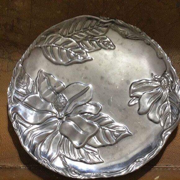 Magnolia platter 8 inch vintage Arthur court platter was unknown to handle servi - Picture 3 of 8